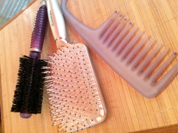 brushes to clean DIY