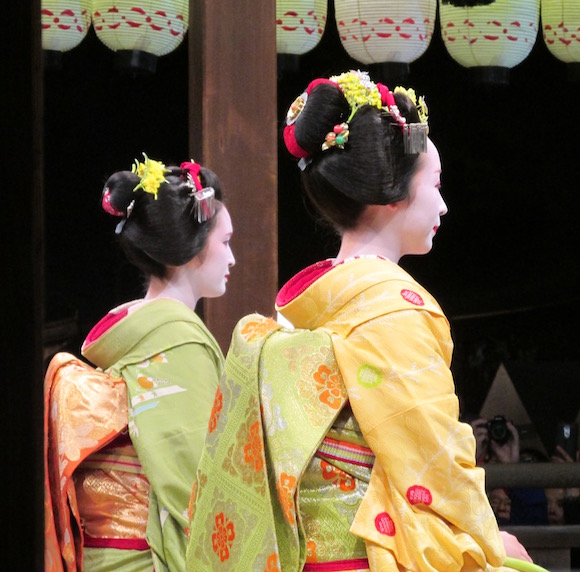 image from a geisha performance kyoto