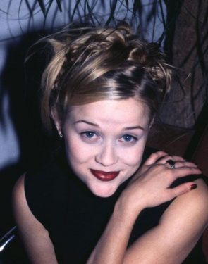 Berry Lips on Reese Witherspoon